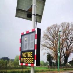 Panneaux radars de vitesse pédagogiques renforcés à LED