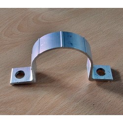 Bride de fixation pour poteau diamètre 60 mm