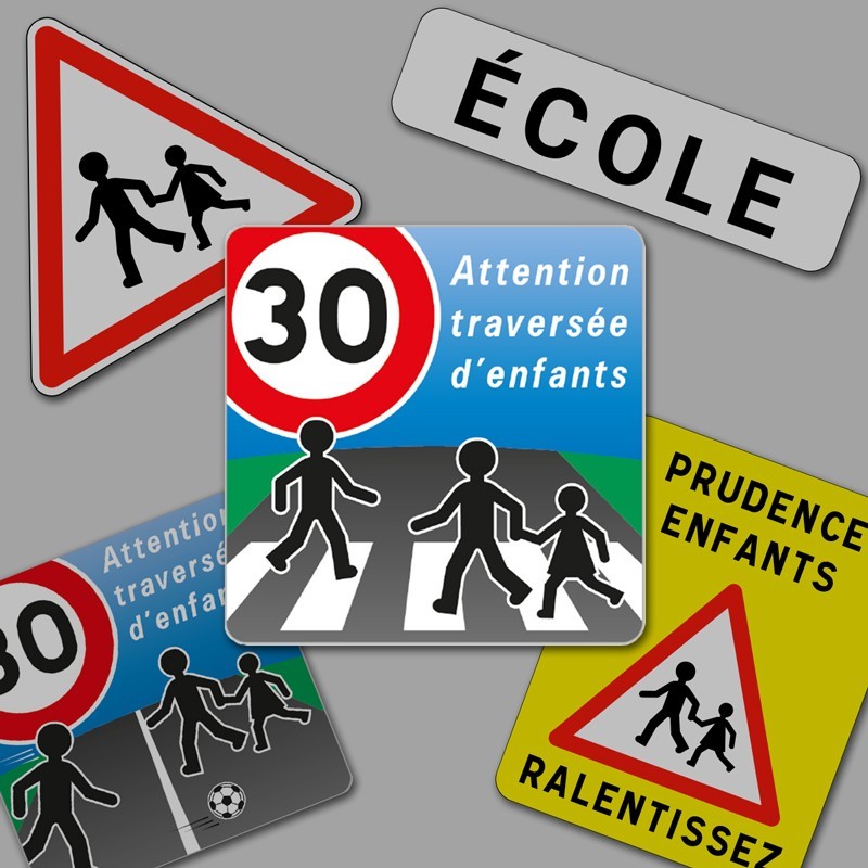 Panneaux de signalisation de sortie école